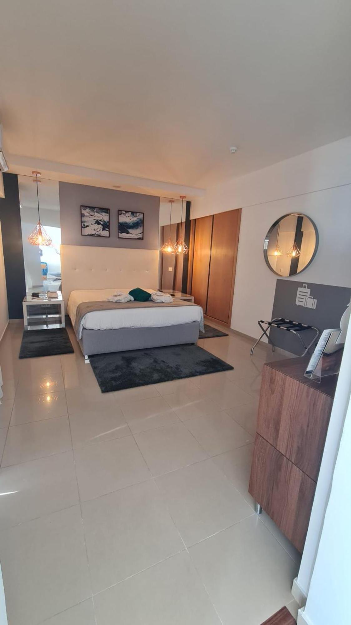 Junior Deluxe Suite