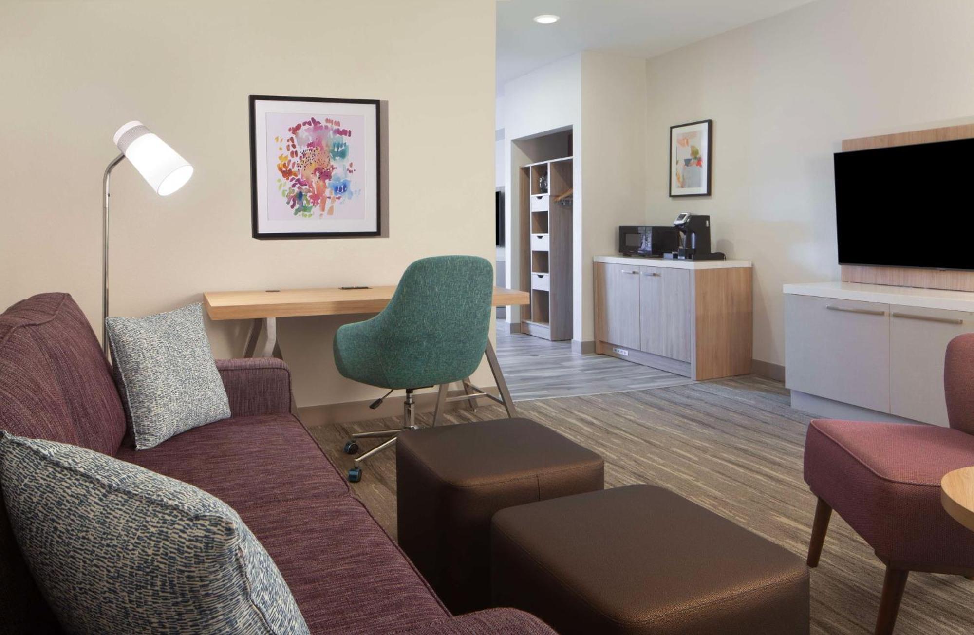 One-Bedroom King Suite