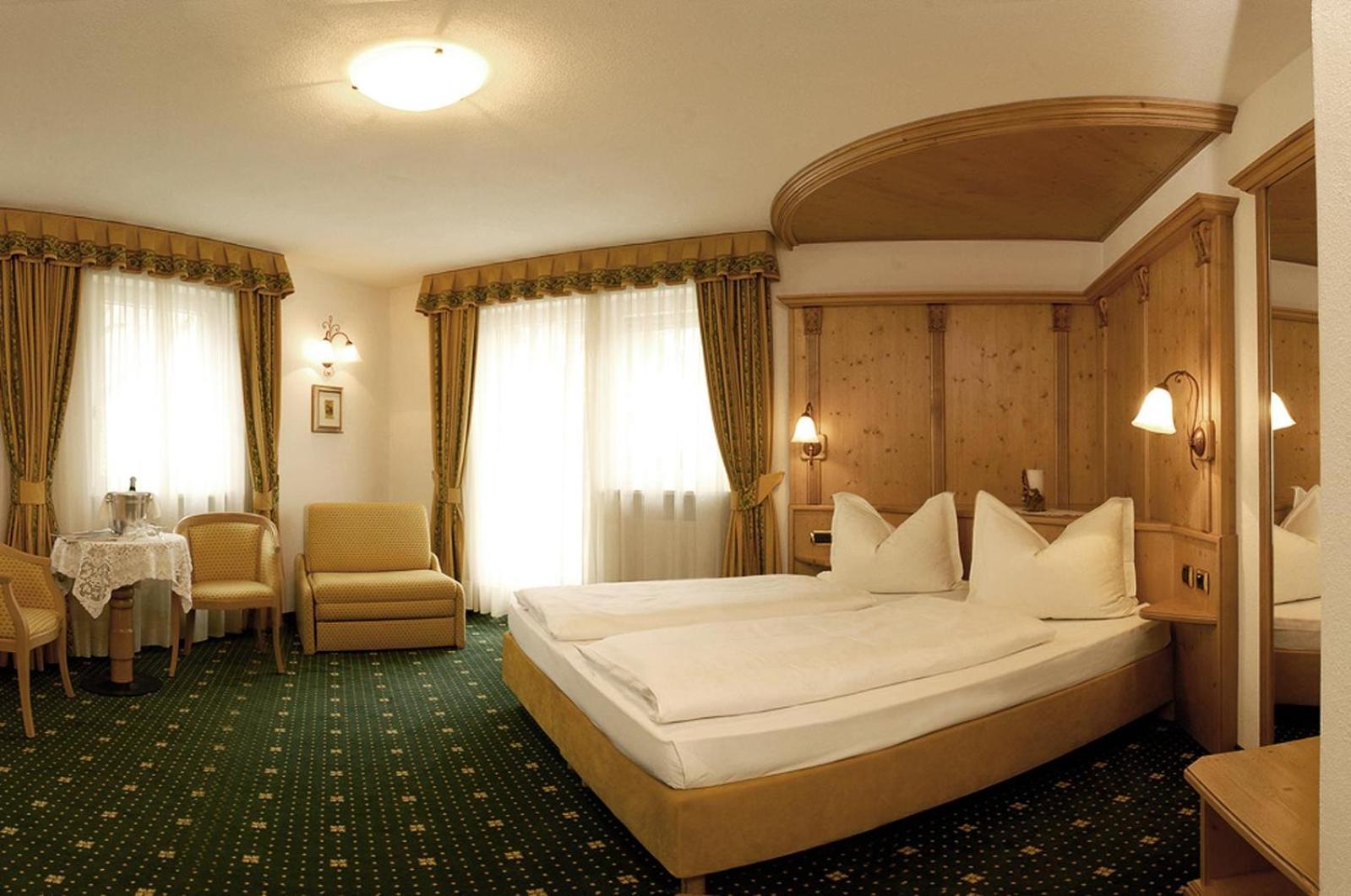 Deluxe Double or Twin Room Balcony