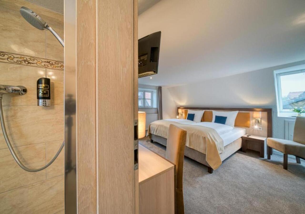 Economy Triple Room