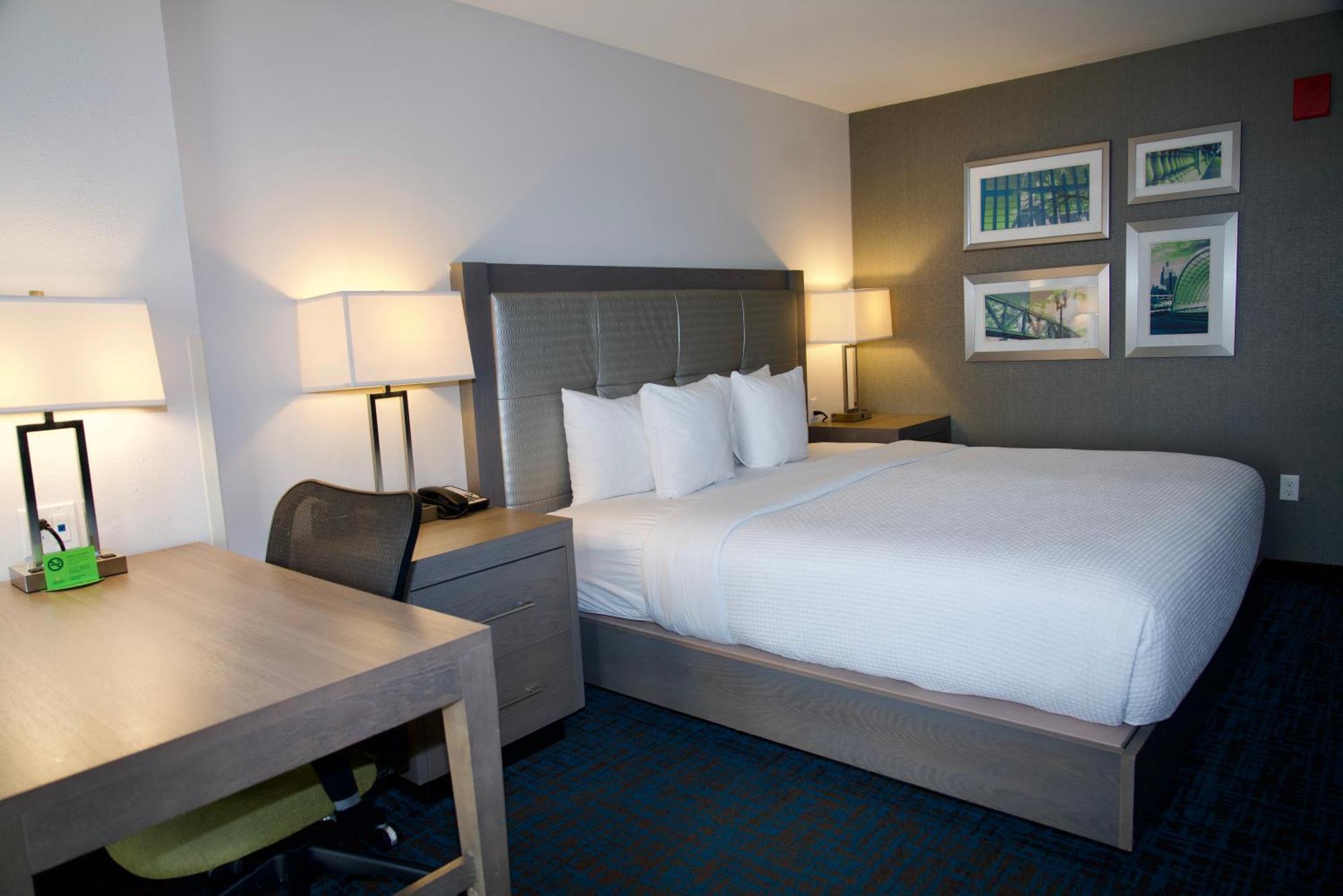 King Room