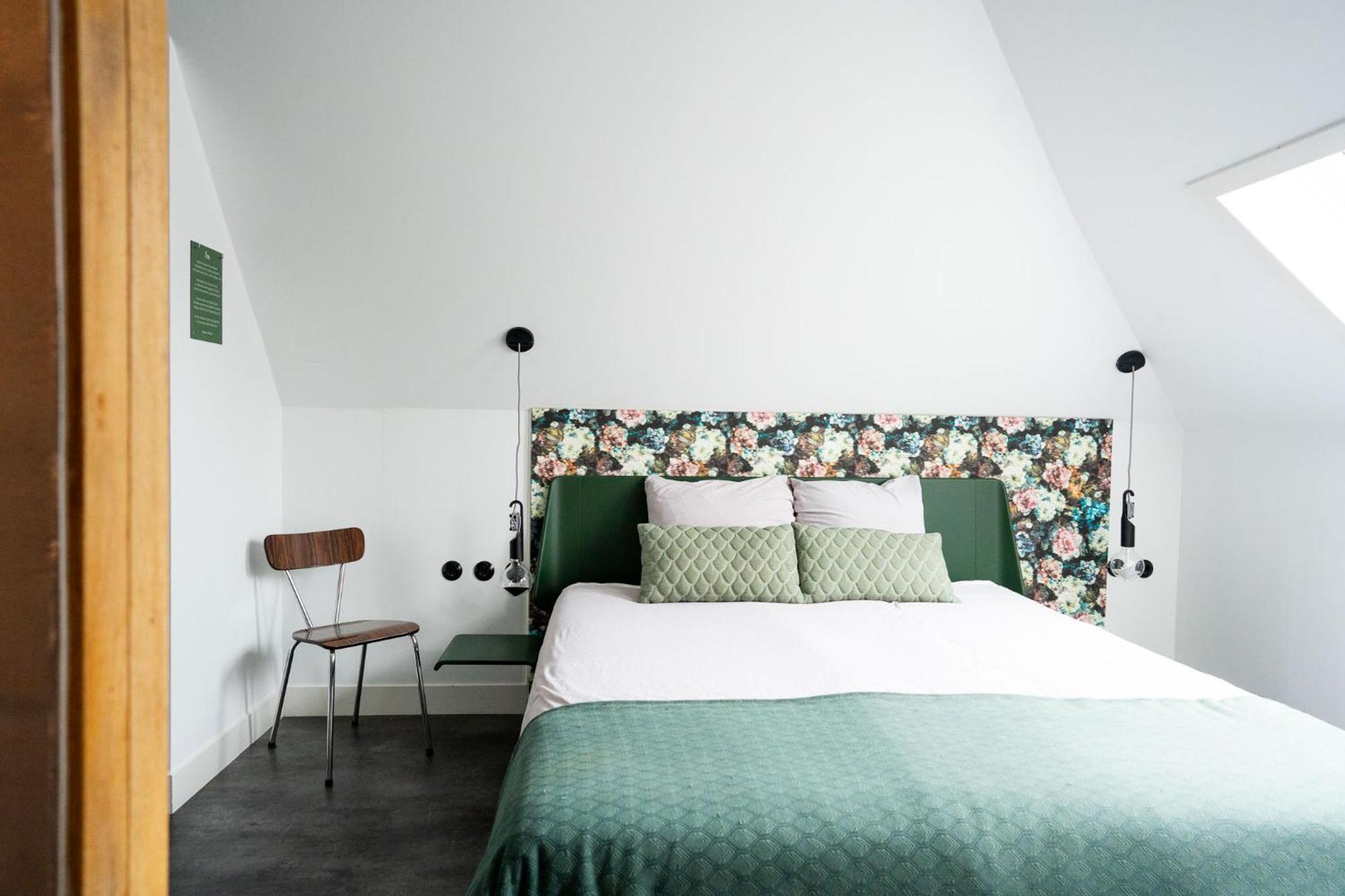 Standard Double Room Bitter Room
