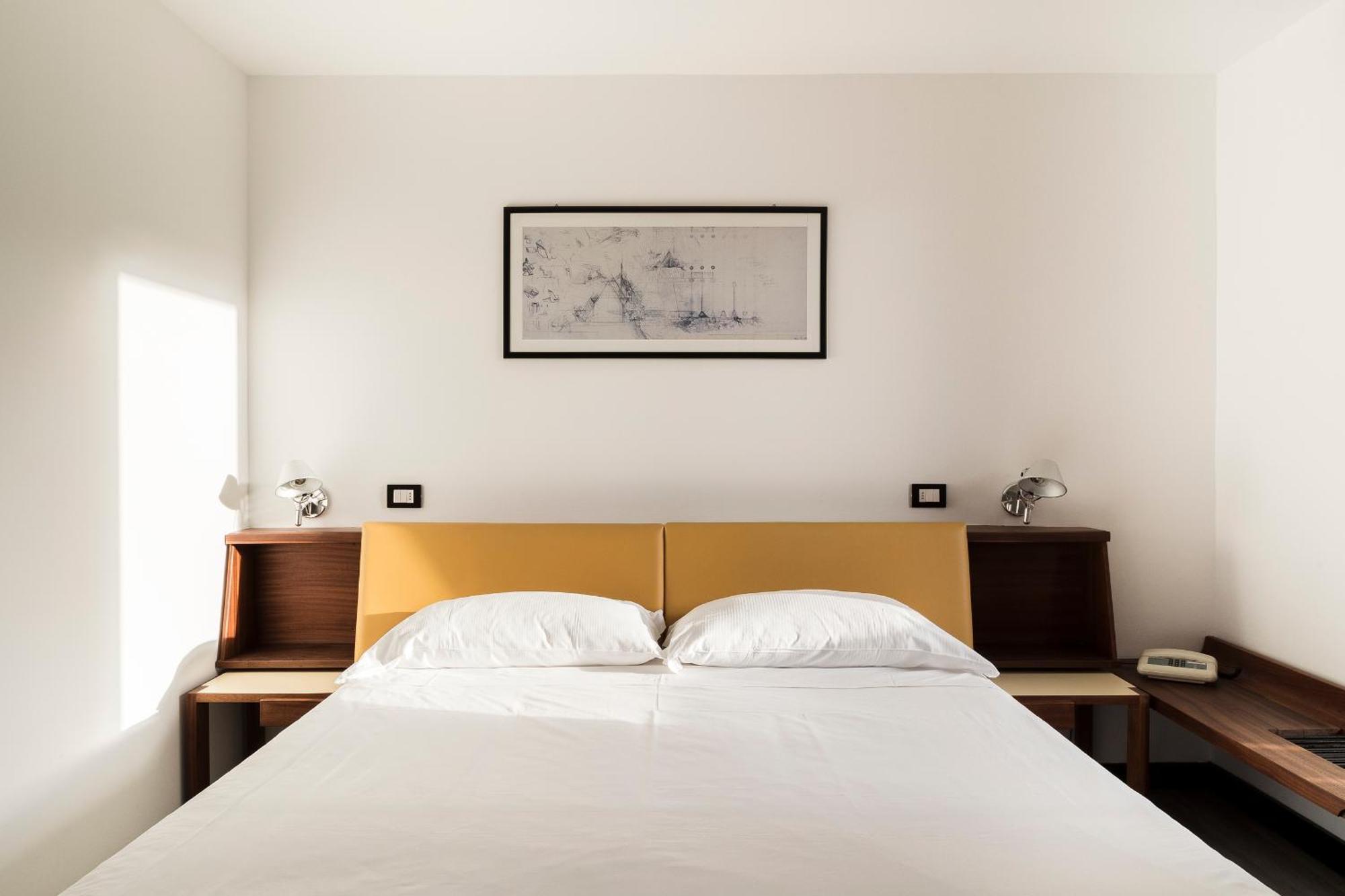 Double Room Mountain View