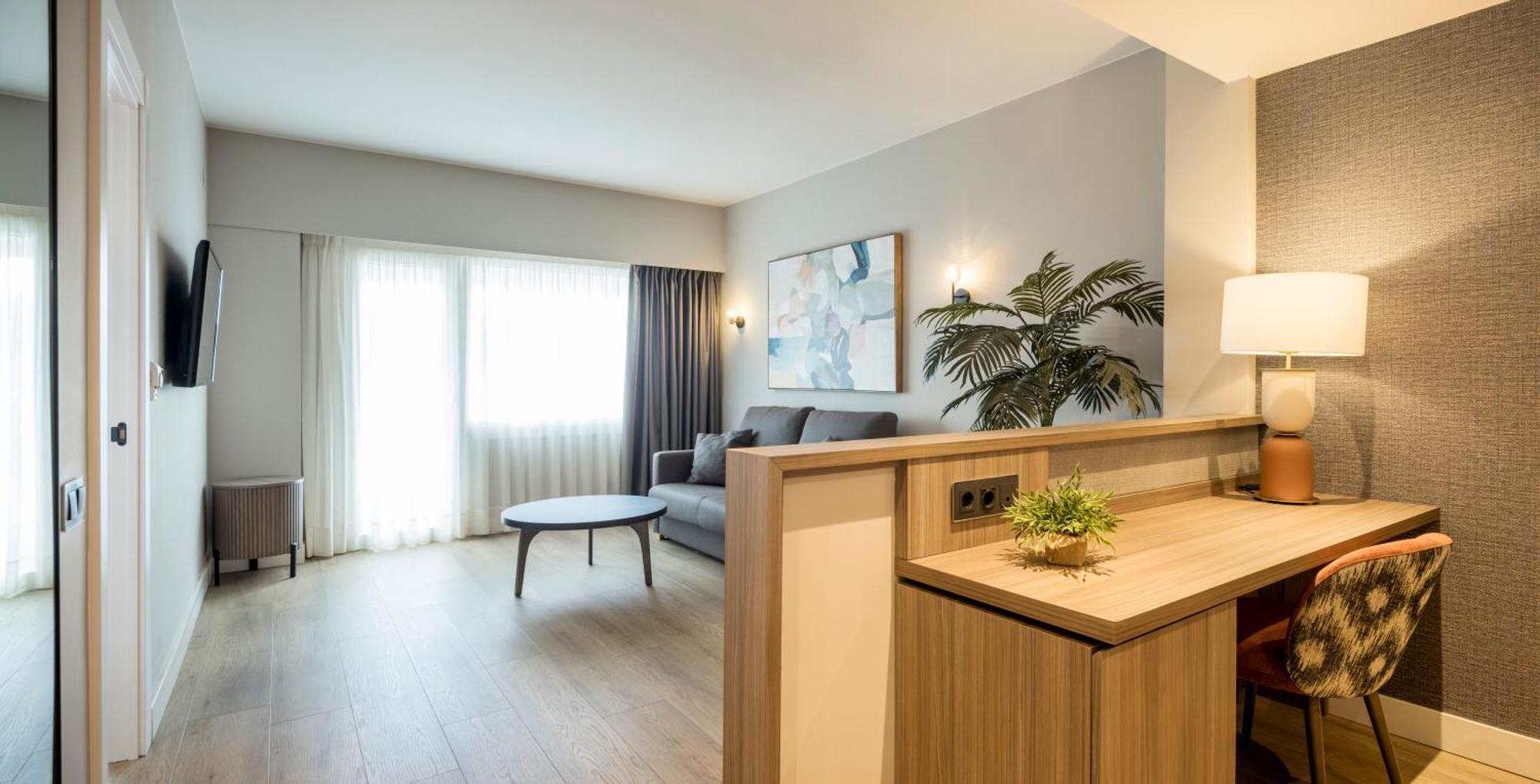 Premium Twin Room