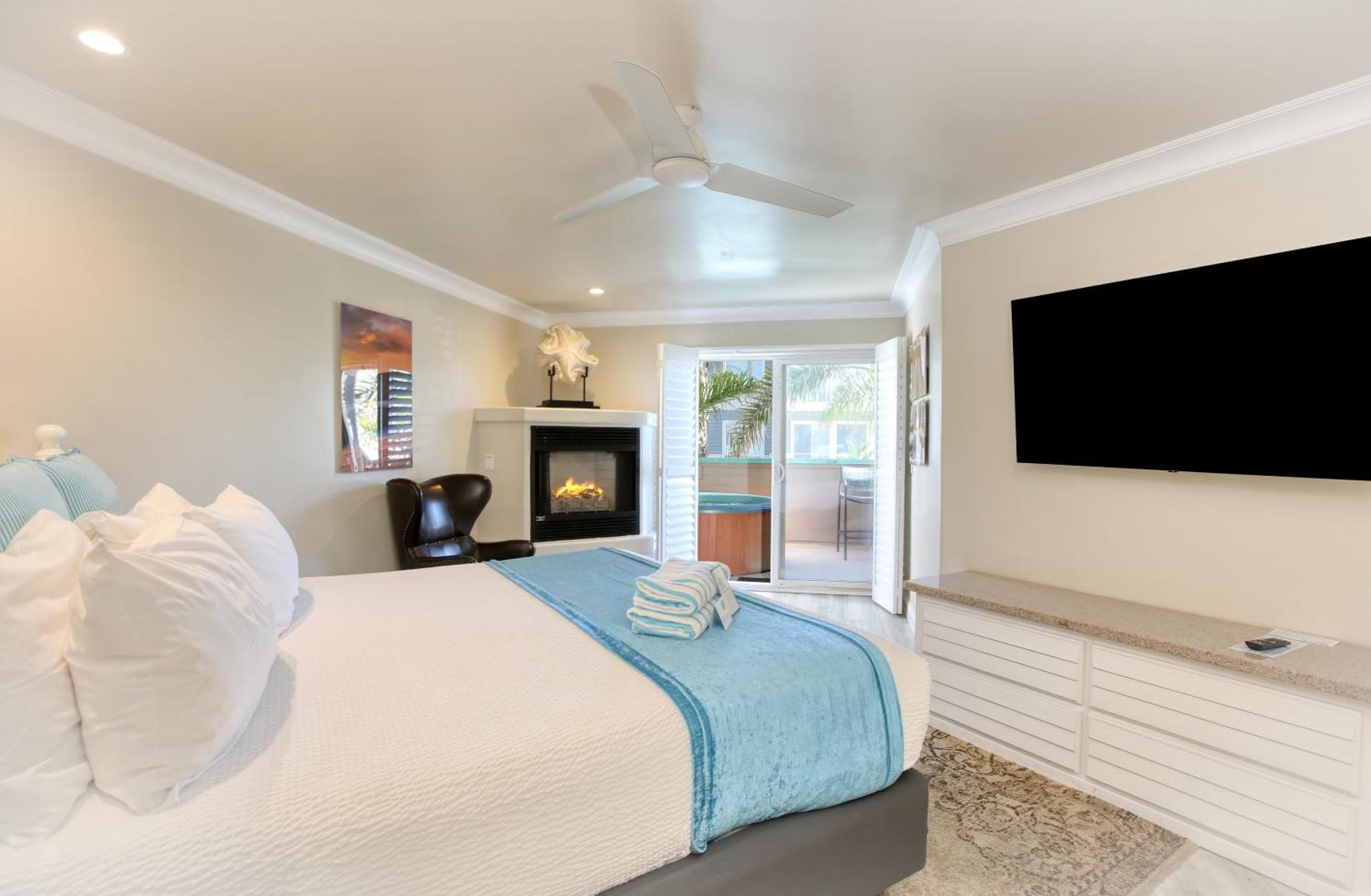 Deluxe King Room - City View,1647721870:JPEG