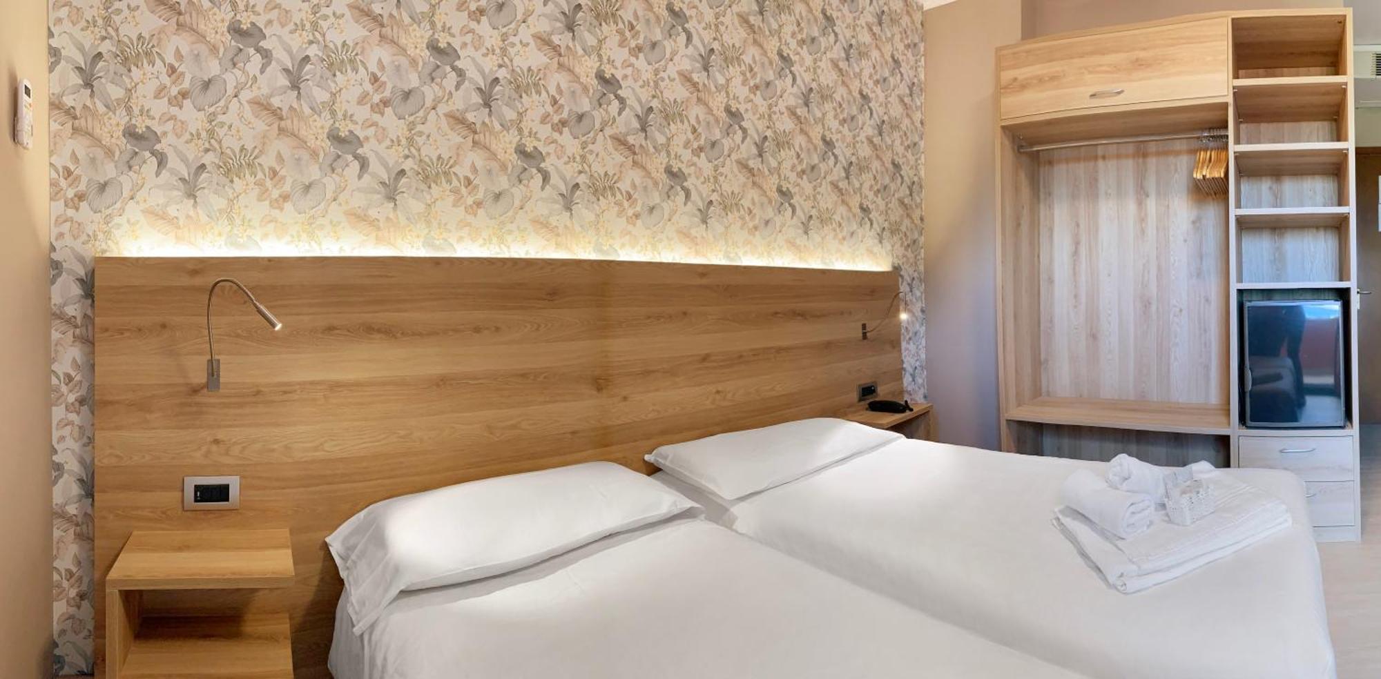Double or Twin Room Balcony