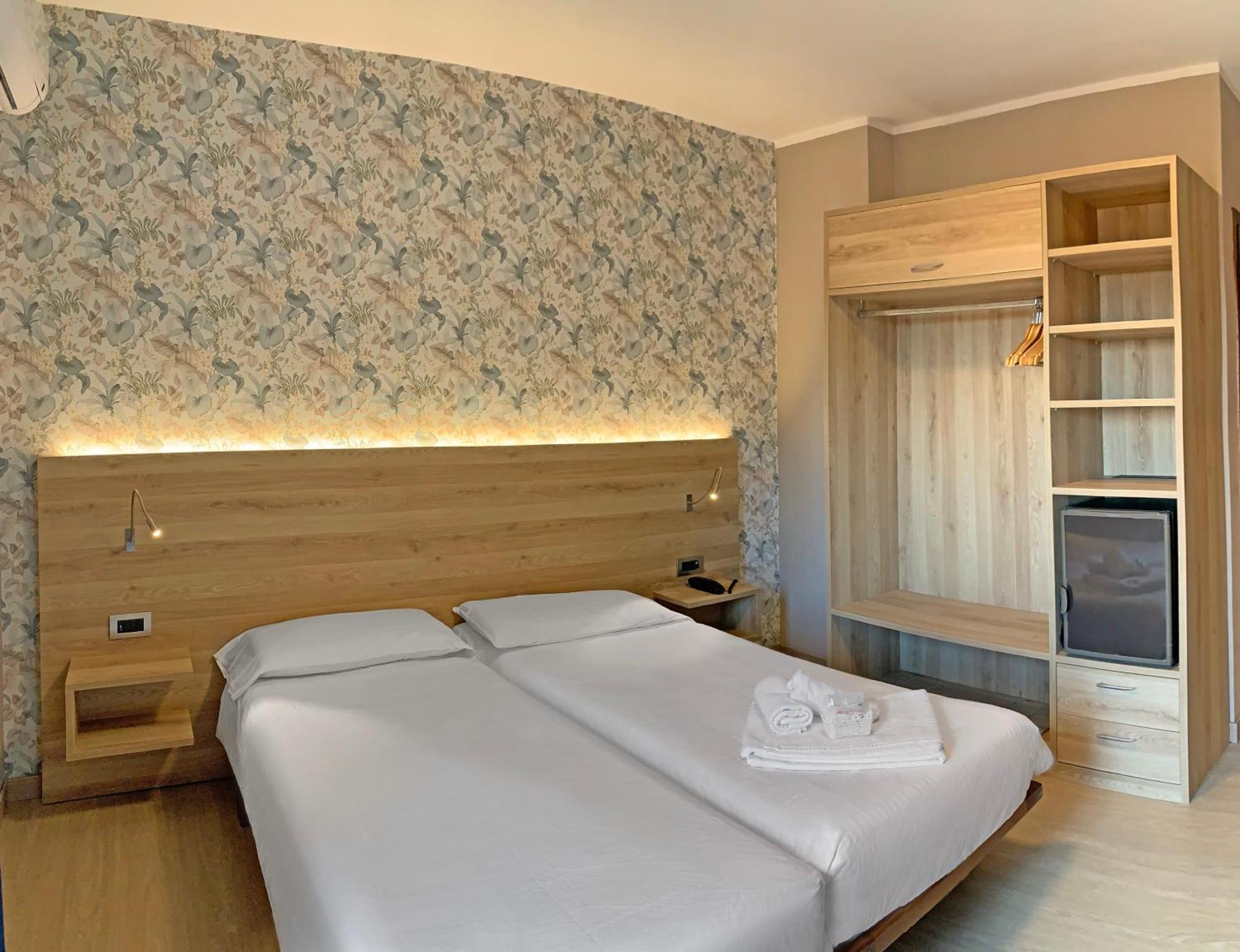 Double or Twin Room Balcony
