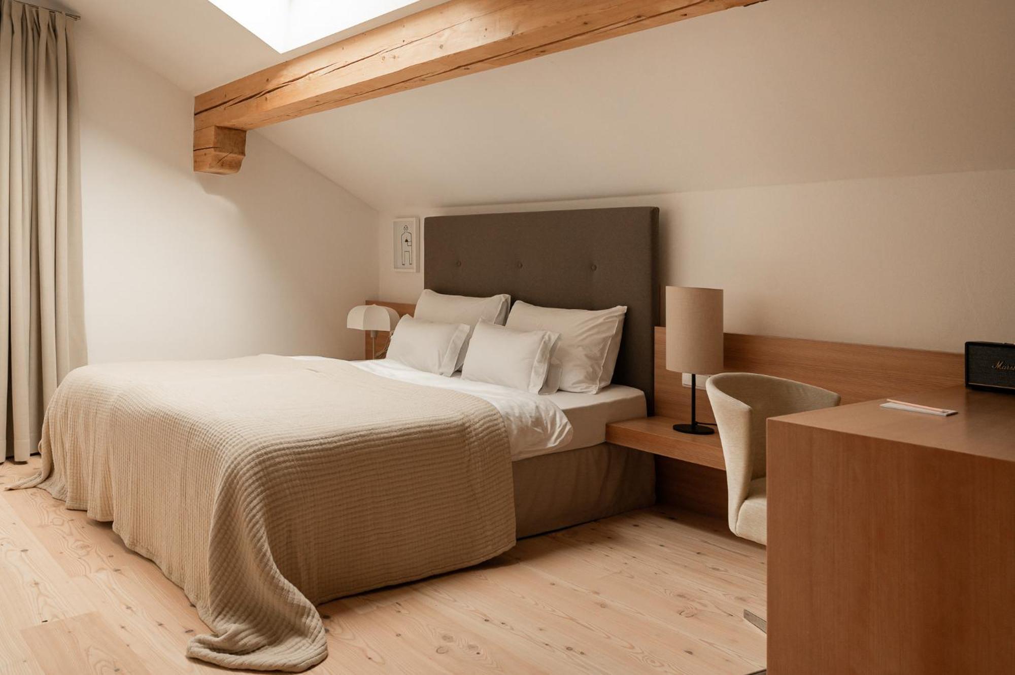 Superior Queen Room Annex