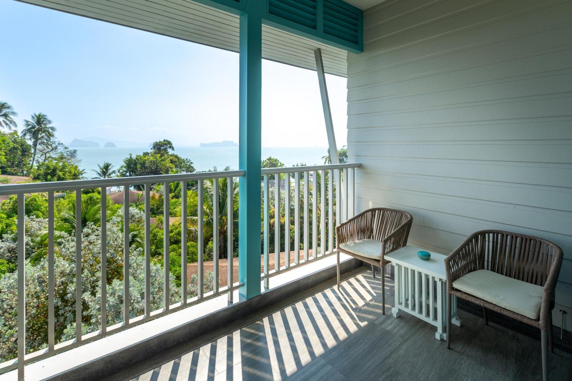 Deluxe Double or Twin Room Ocean View
