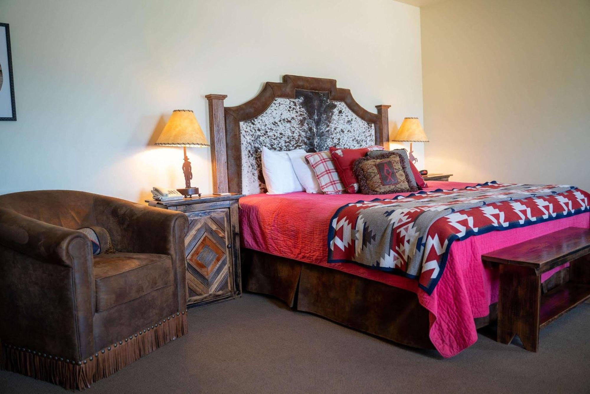 King Room Sofa Bed Non-Smoking or Pet Friendly