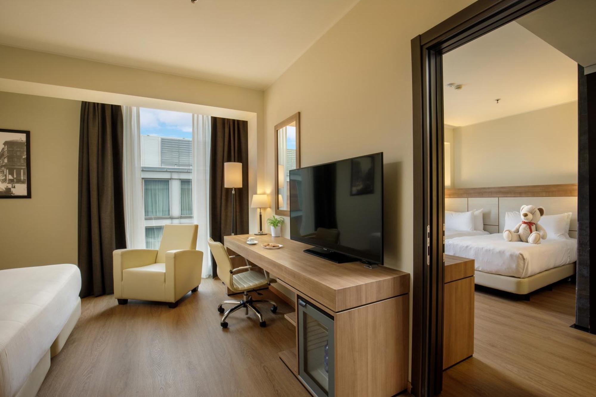 Family Connecting Rooms