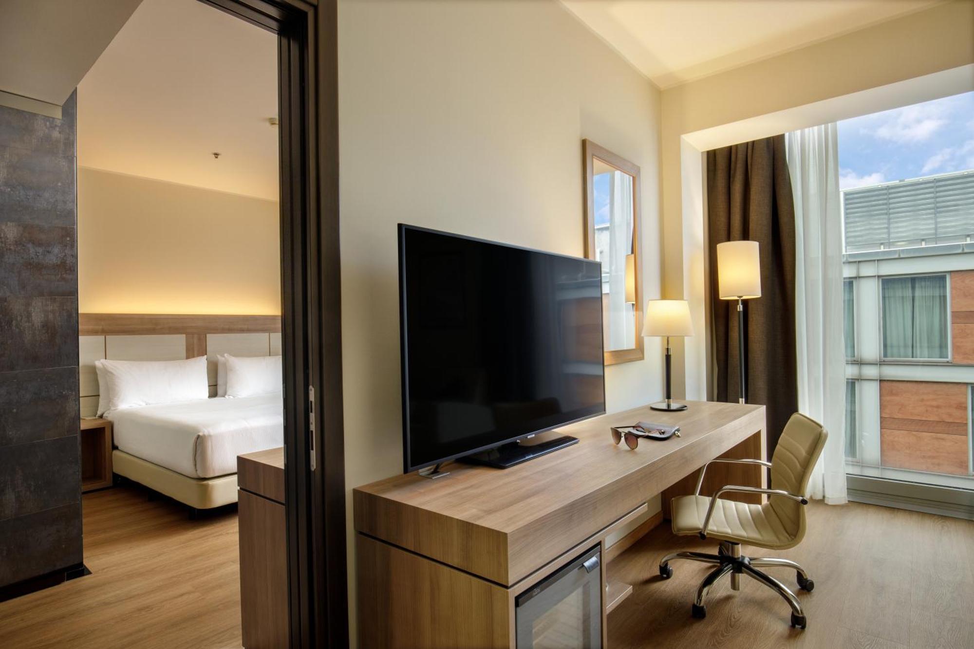 Family Connecting Rooms