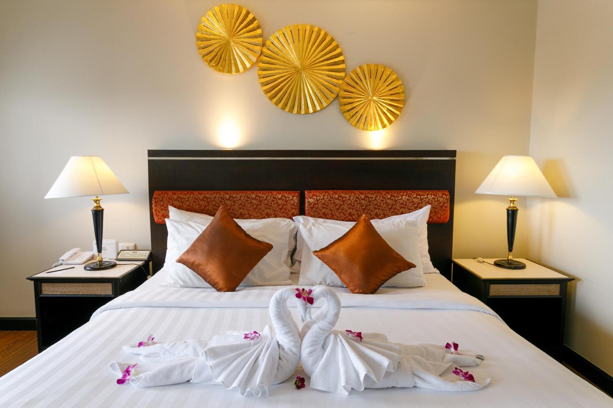 Deluxe King Room