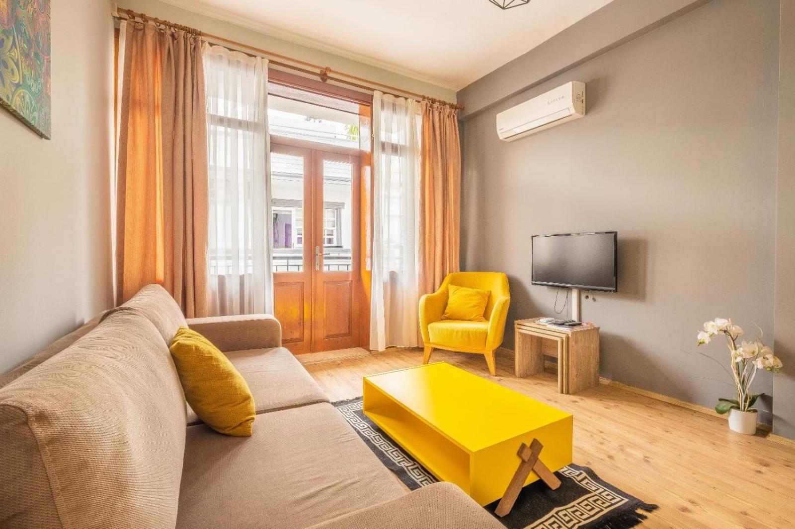 Superior Apartment