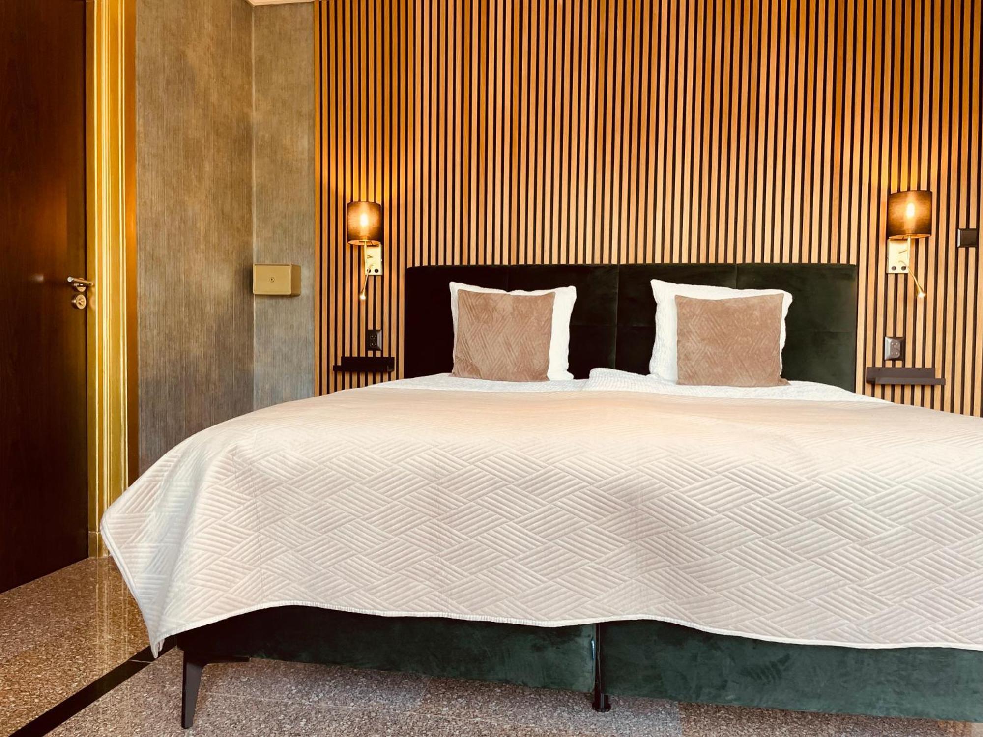 Deluxe Double Room Balcony