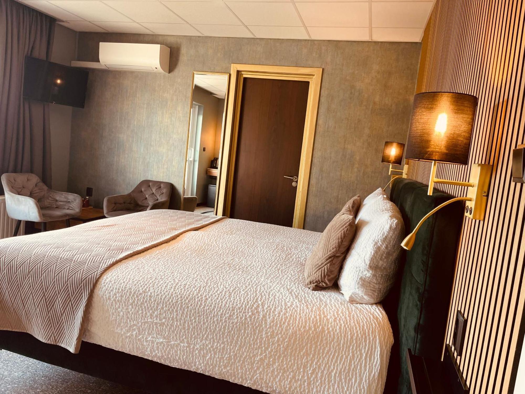 Deluxe Double Room Balcony