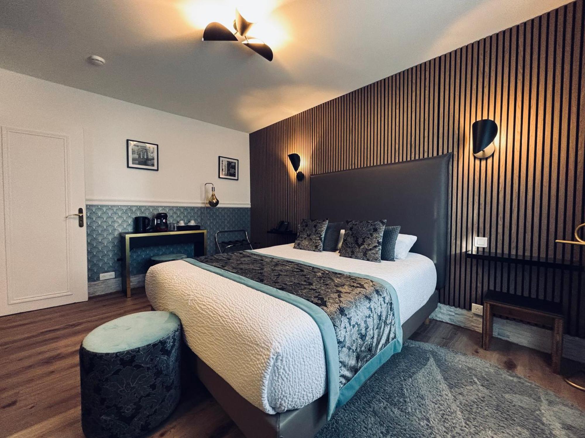 Family triple room