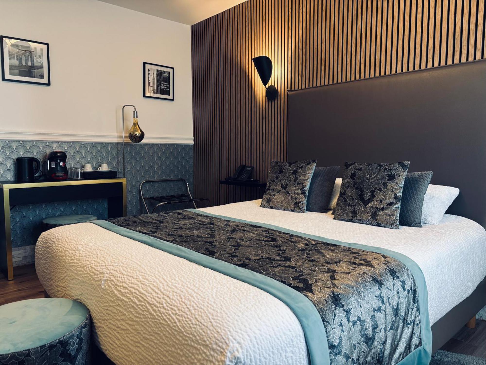 Family triple room
