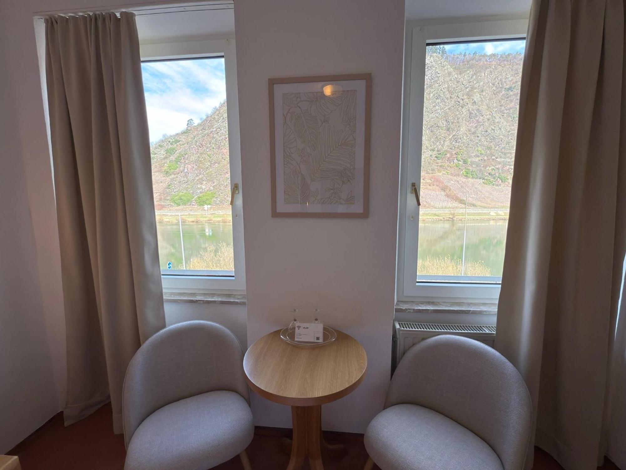 Deluxe Double Room River View