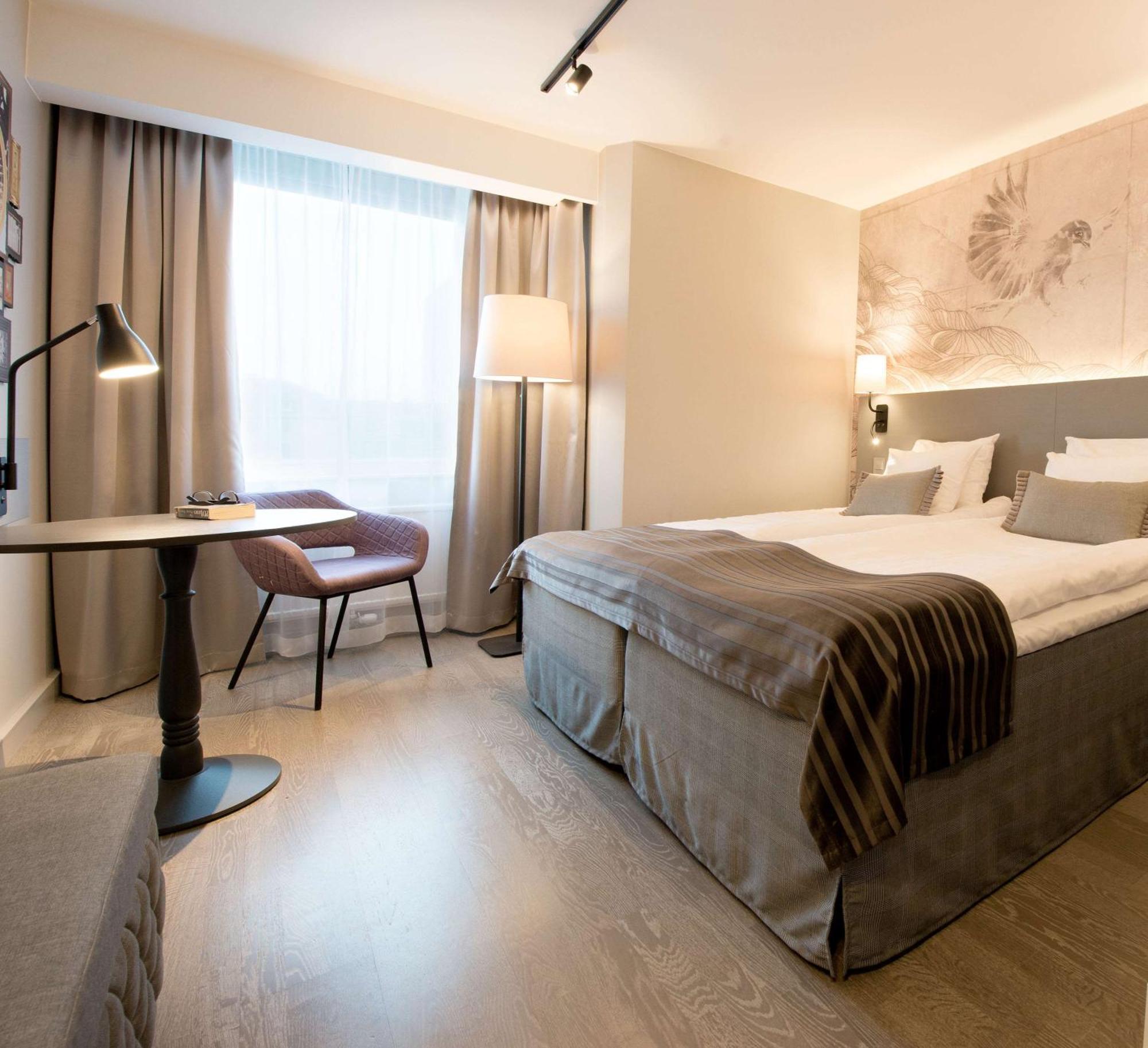Standard King Room