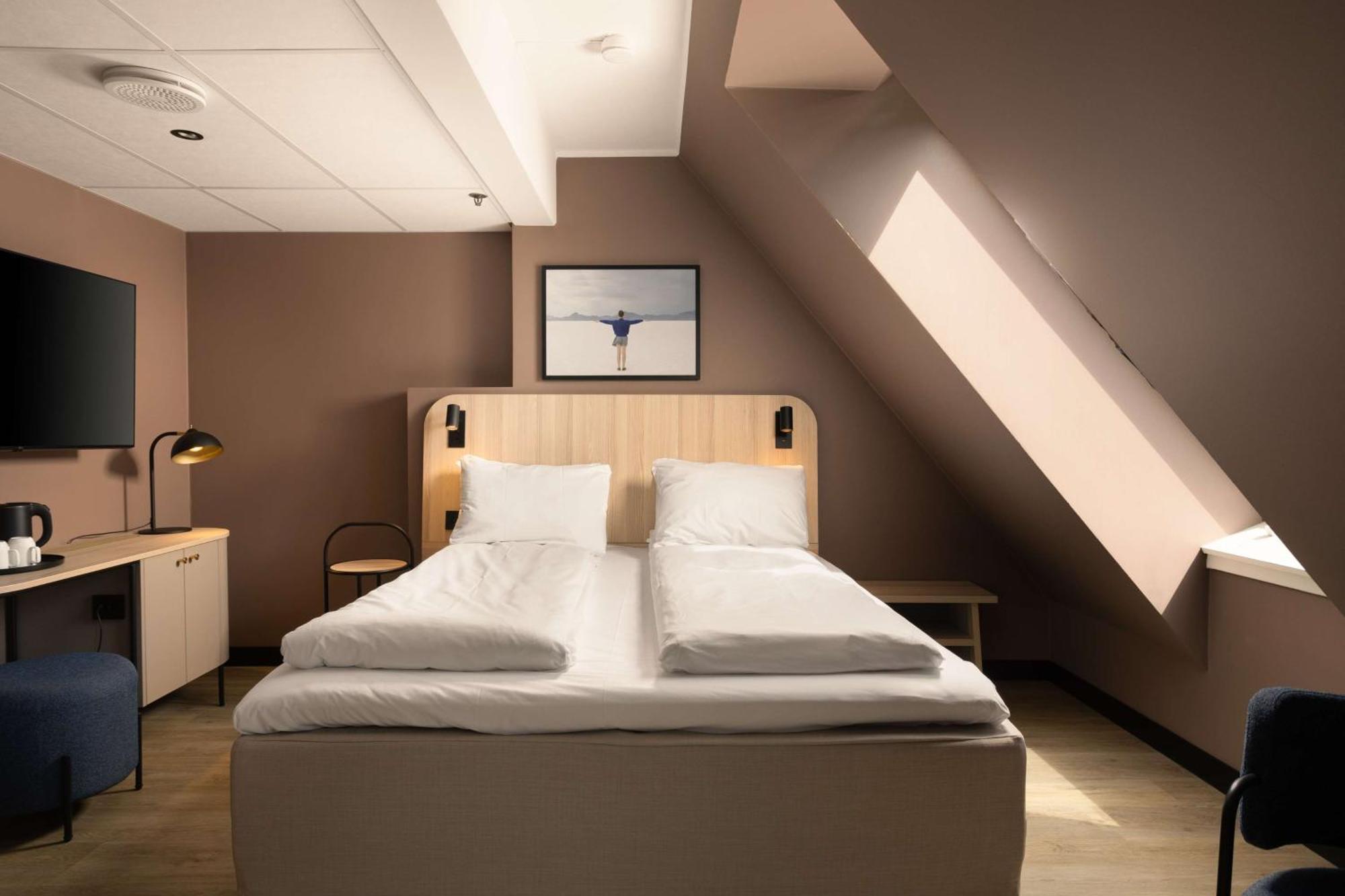 Superior Queen Room