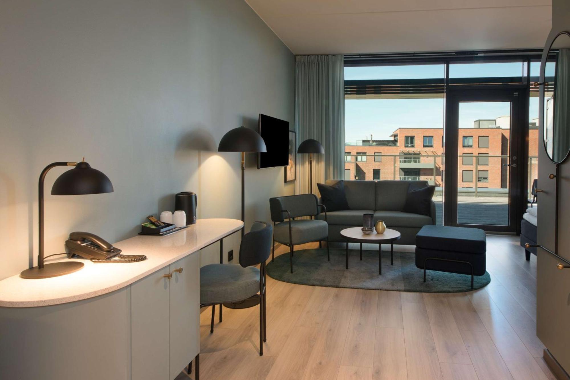 Superior King Room