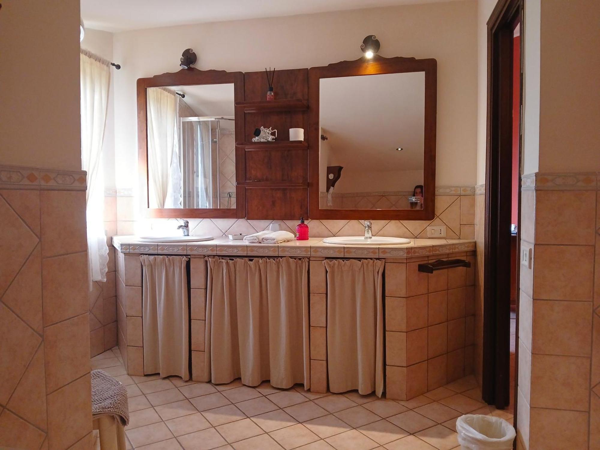 Queen Room Spa Bath