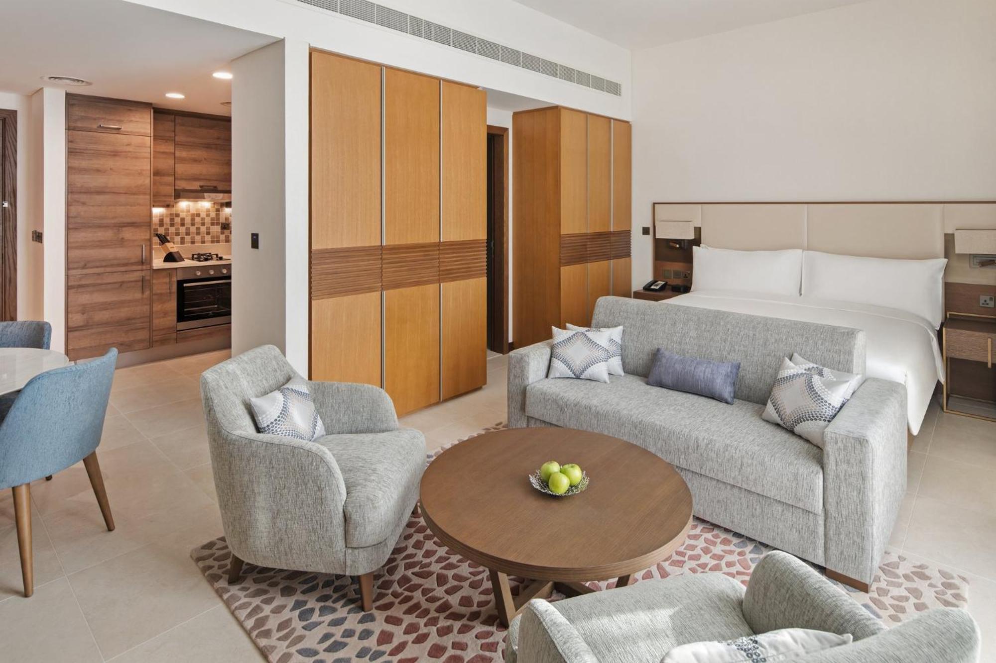 King Studio Suite City View