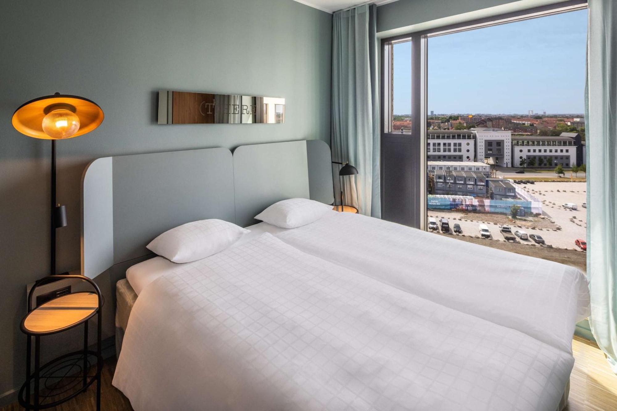 Small Double Room Wellness pool access