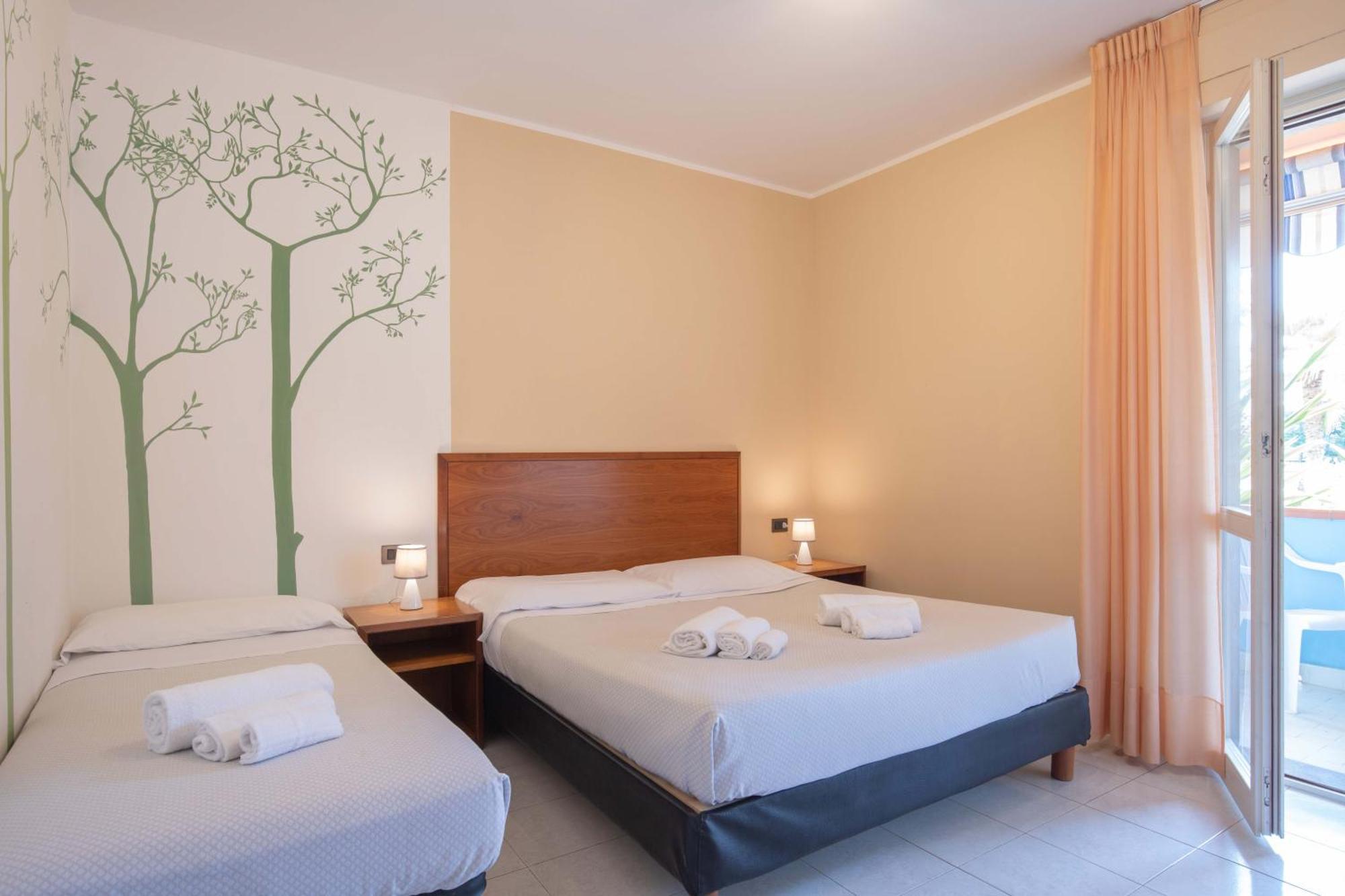 Triple Room Balcony