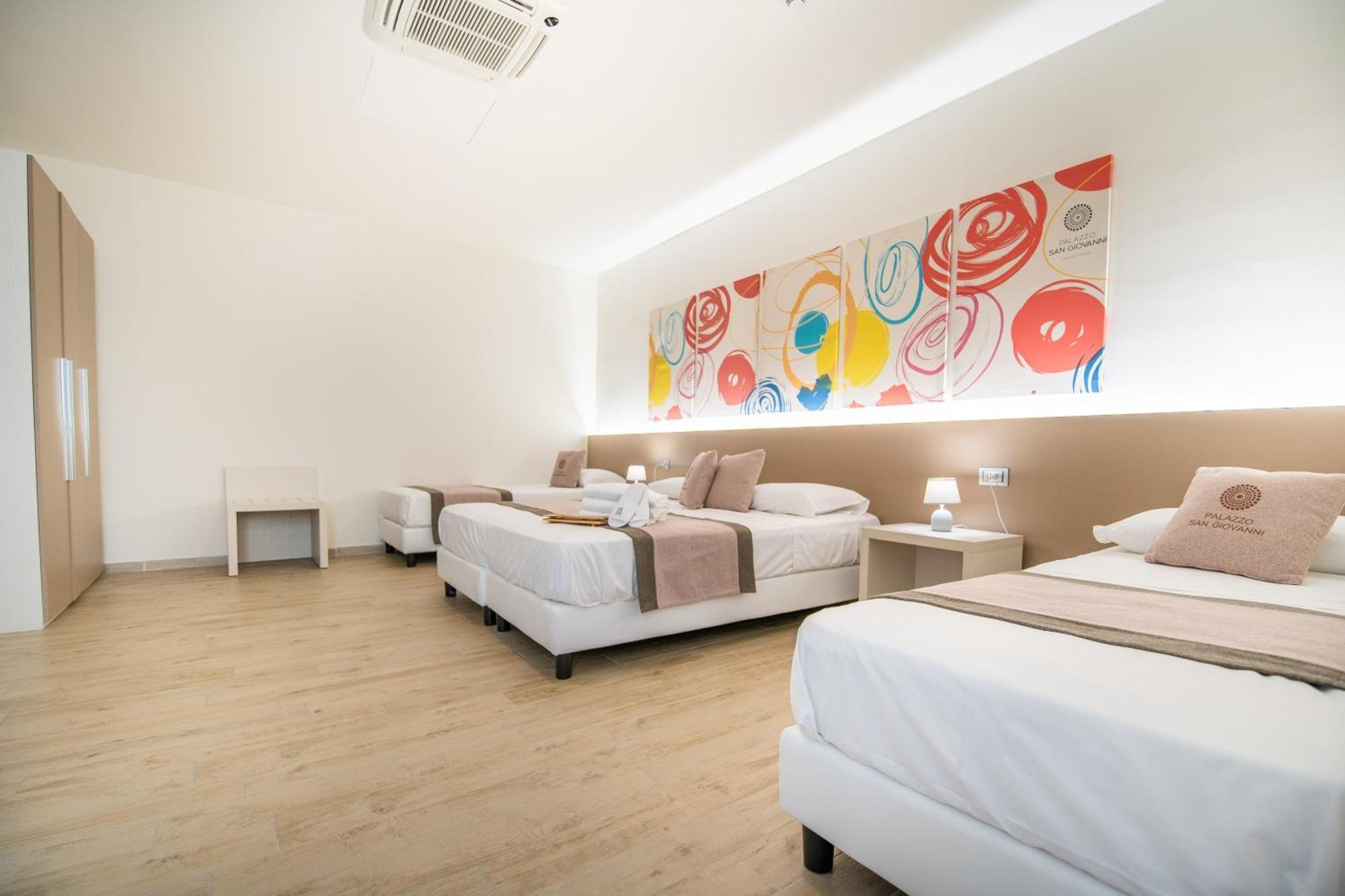 Classic Quadruple Room
