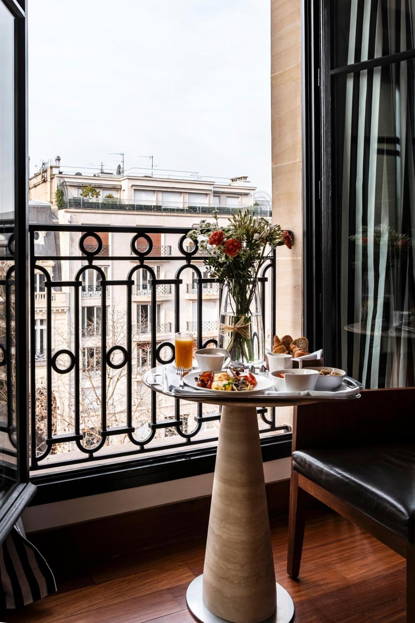 Chambre Prestige Arc De Triomphe