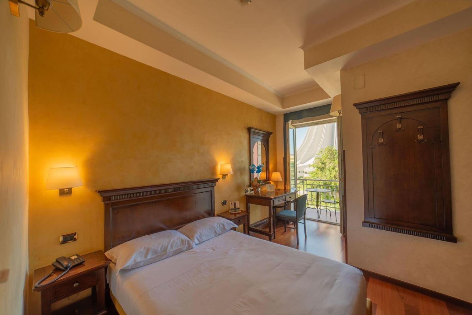 Small Double Room