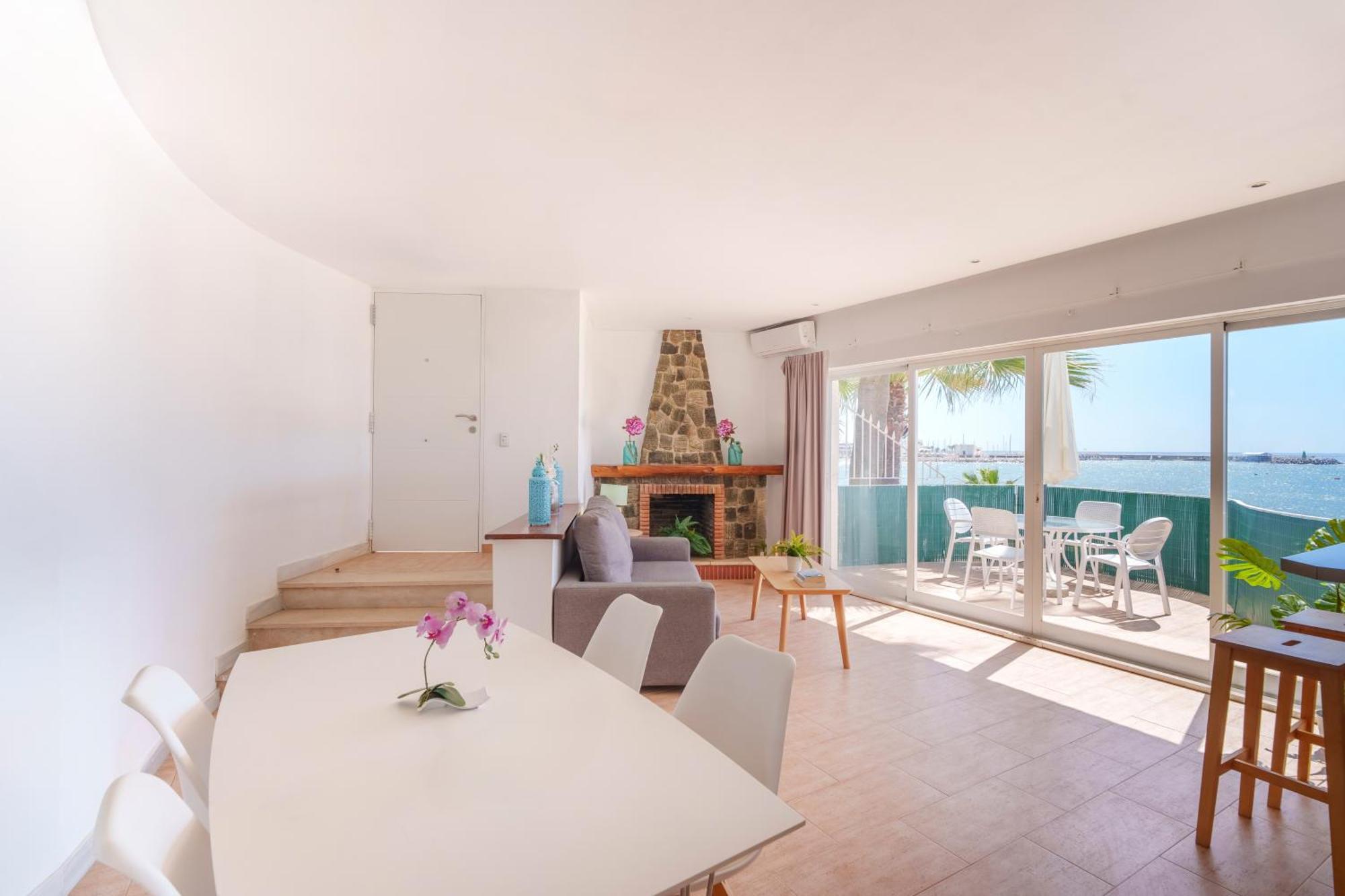 One-Bedroom Apartment Sea View Terrace