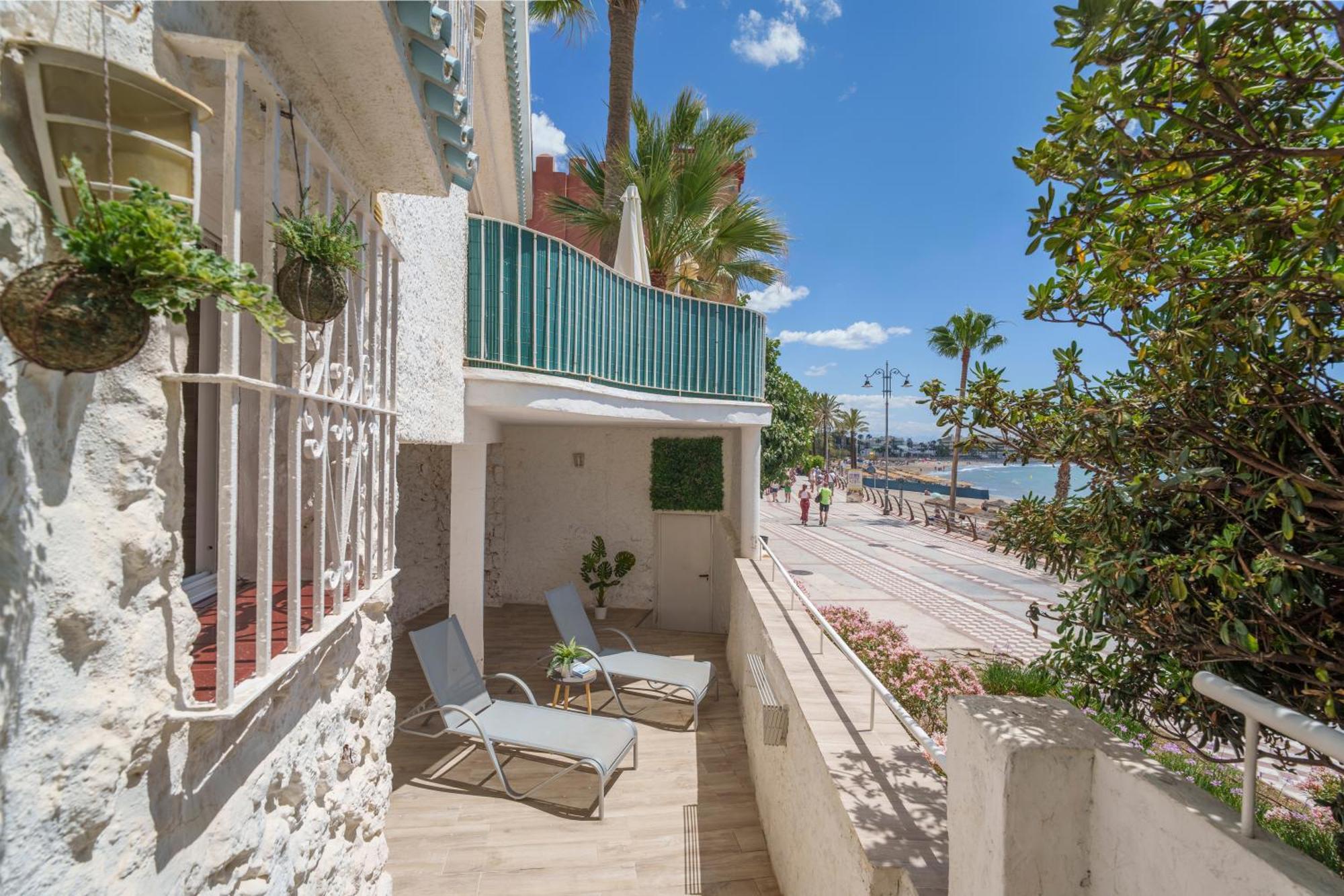 One-Bedroom Apartment Sea View Terrace