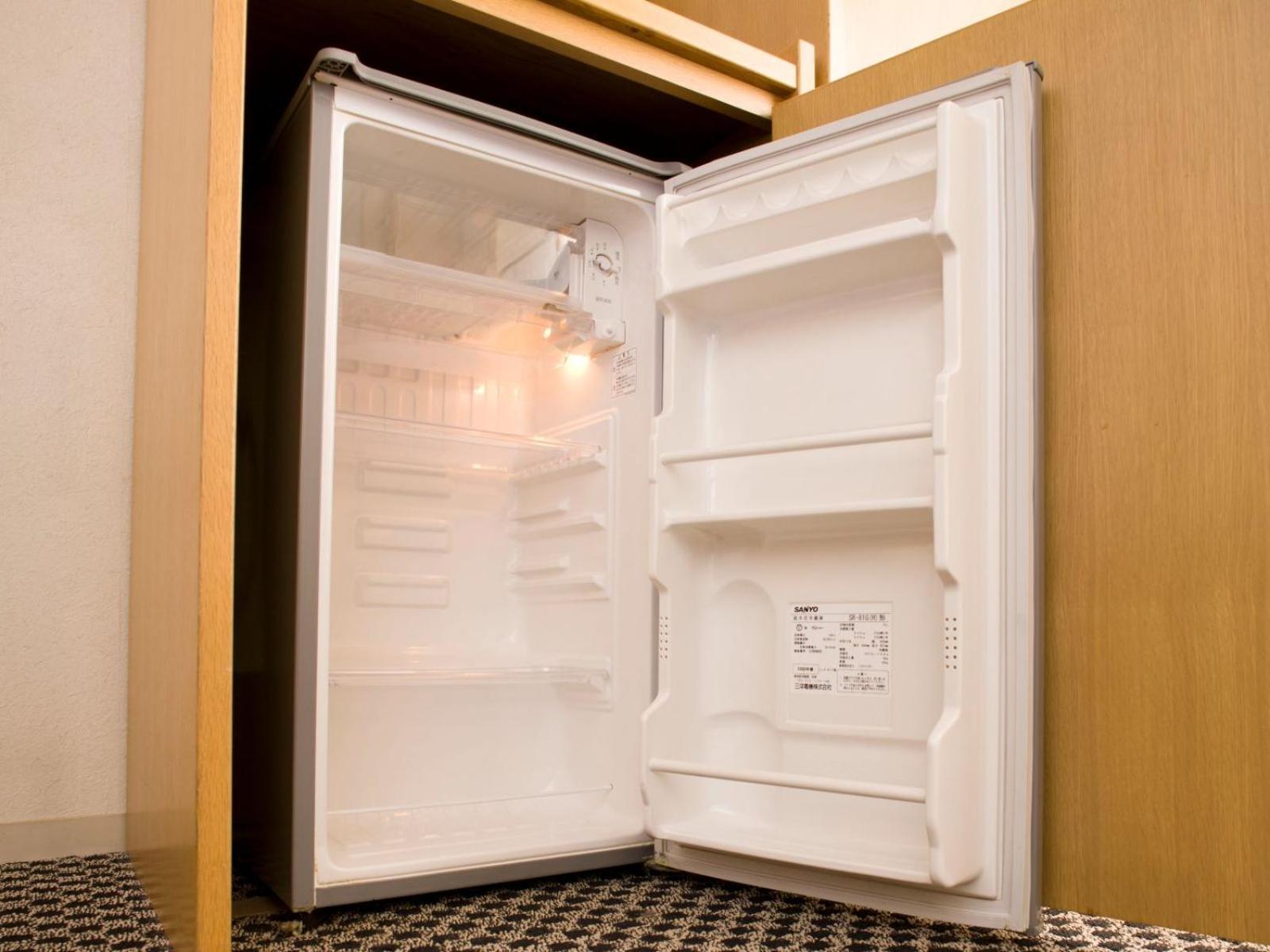 Compact Twin Room Main Building Standard Floor Non-Smoking
