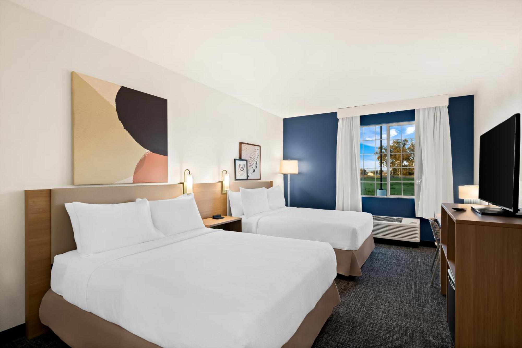 Queen Room Two Queen Beds