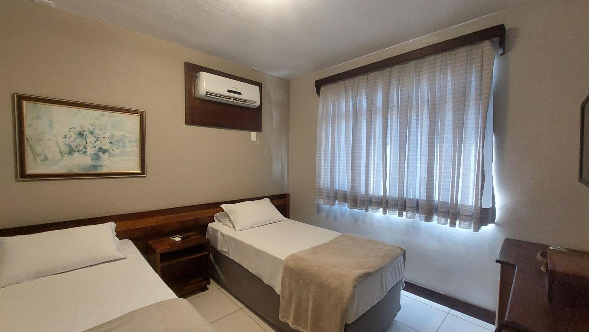 Quarto Executivo Solteiro