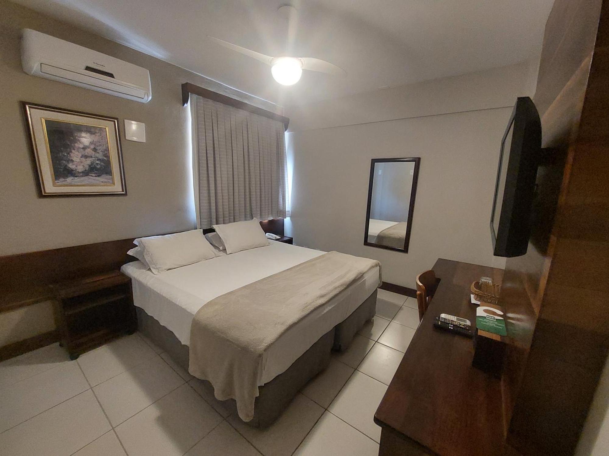 Quarto Executivo Casal