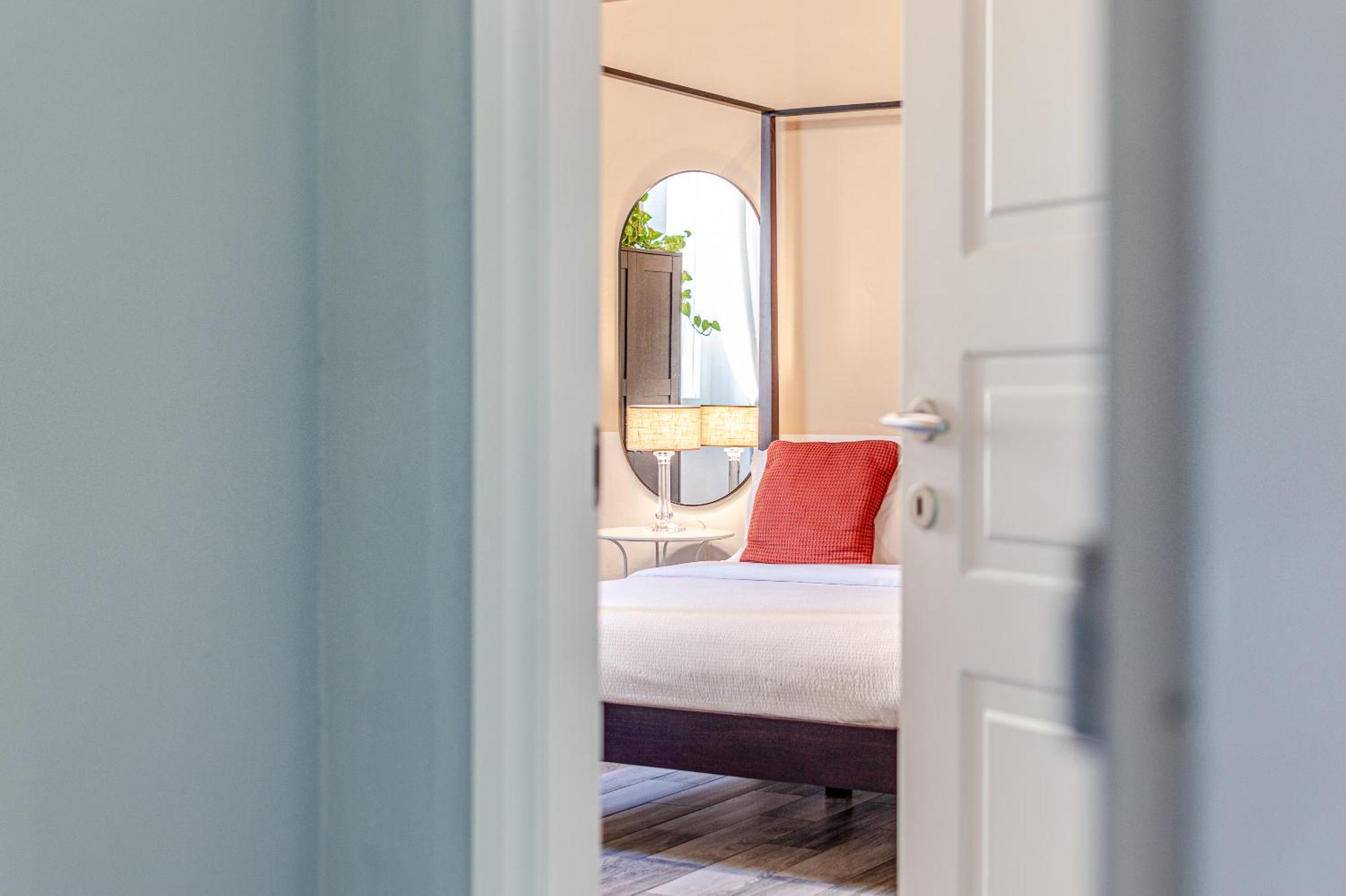 Double Room Private External Bathroom