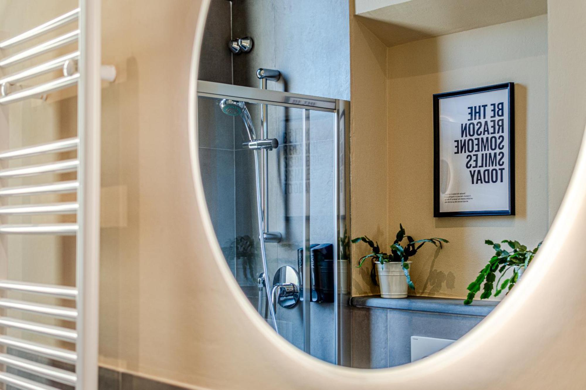 Double Room Private External Bathroom