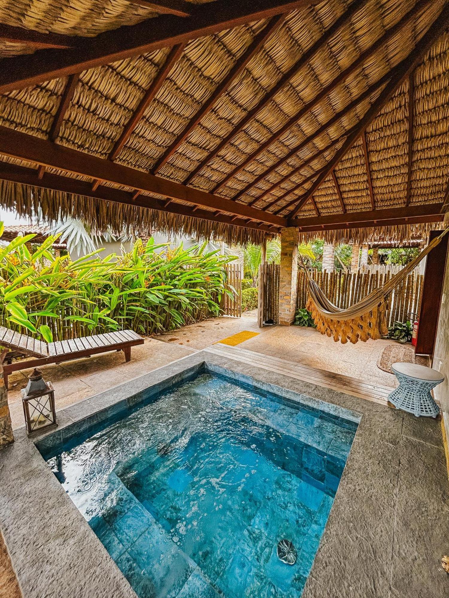 Deluxe Suite Spa Bath
