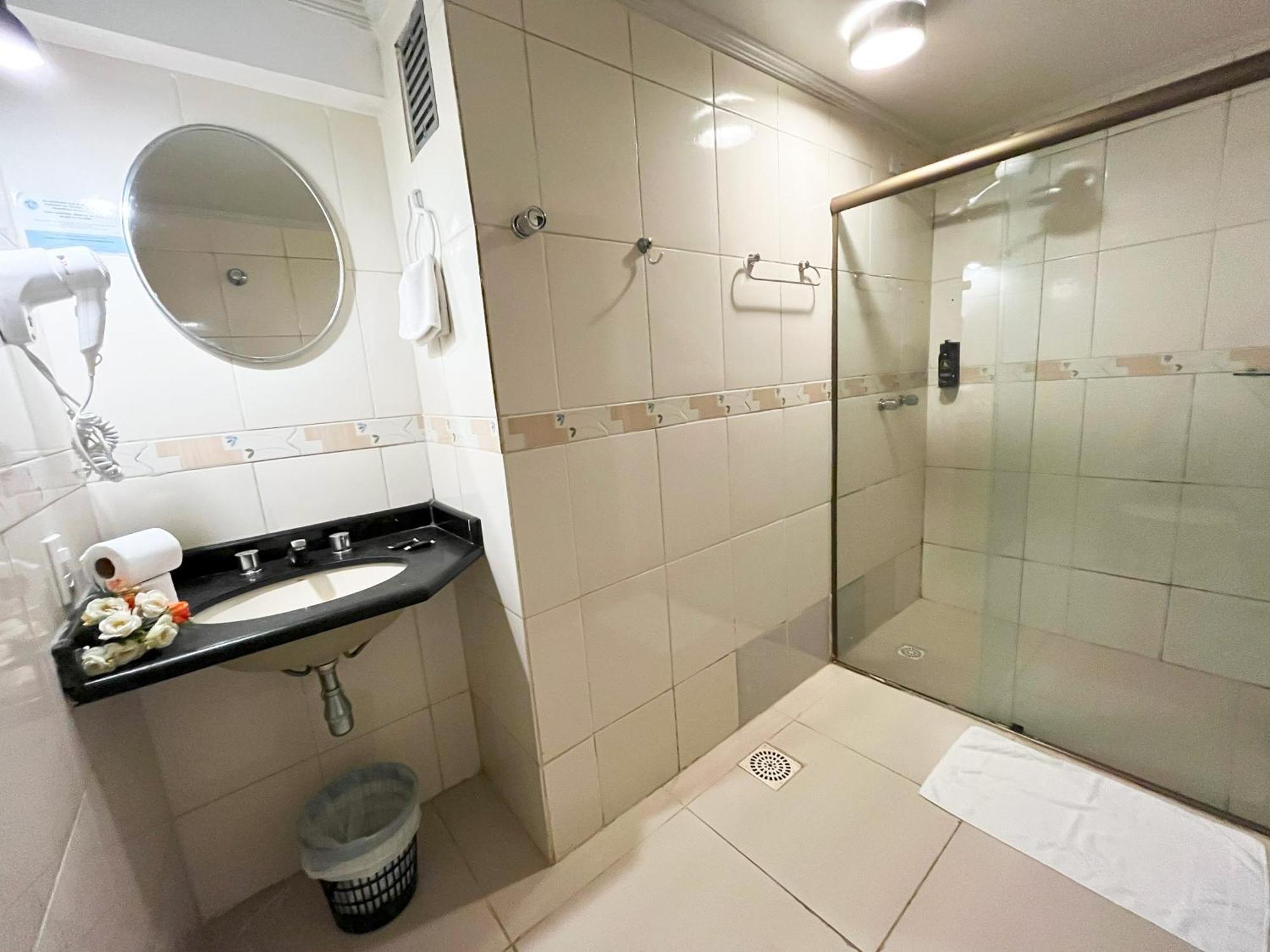 Quarto Deluxe com 2 Camas de Solteiro