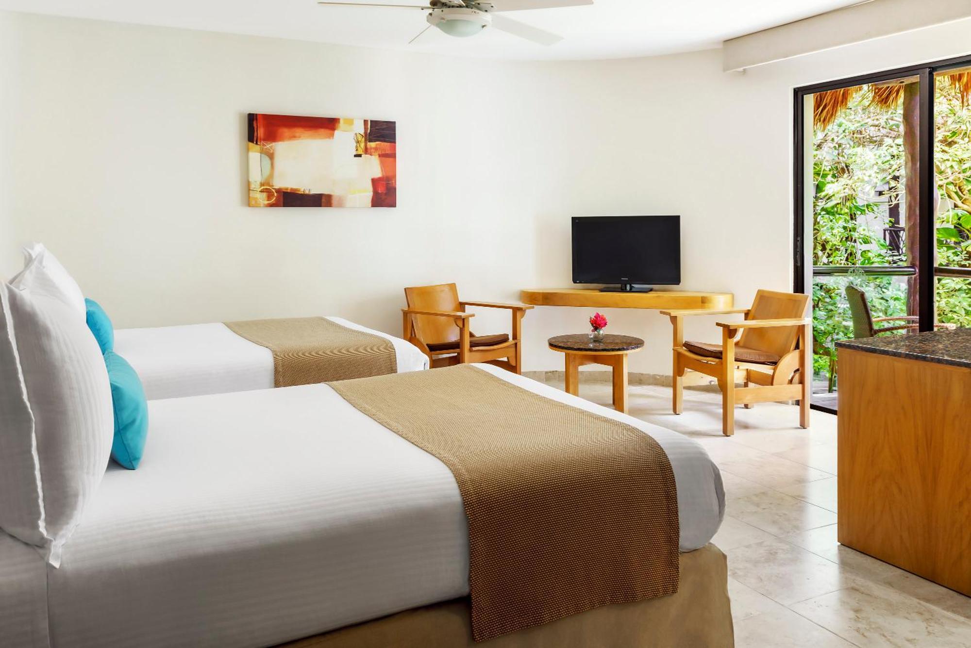 Premium Room, 2 Double Beds,1672565037:JPEG