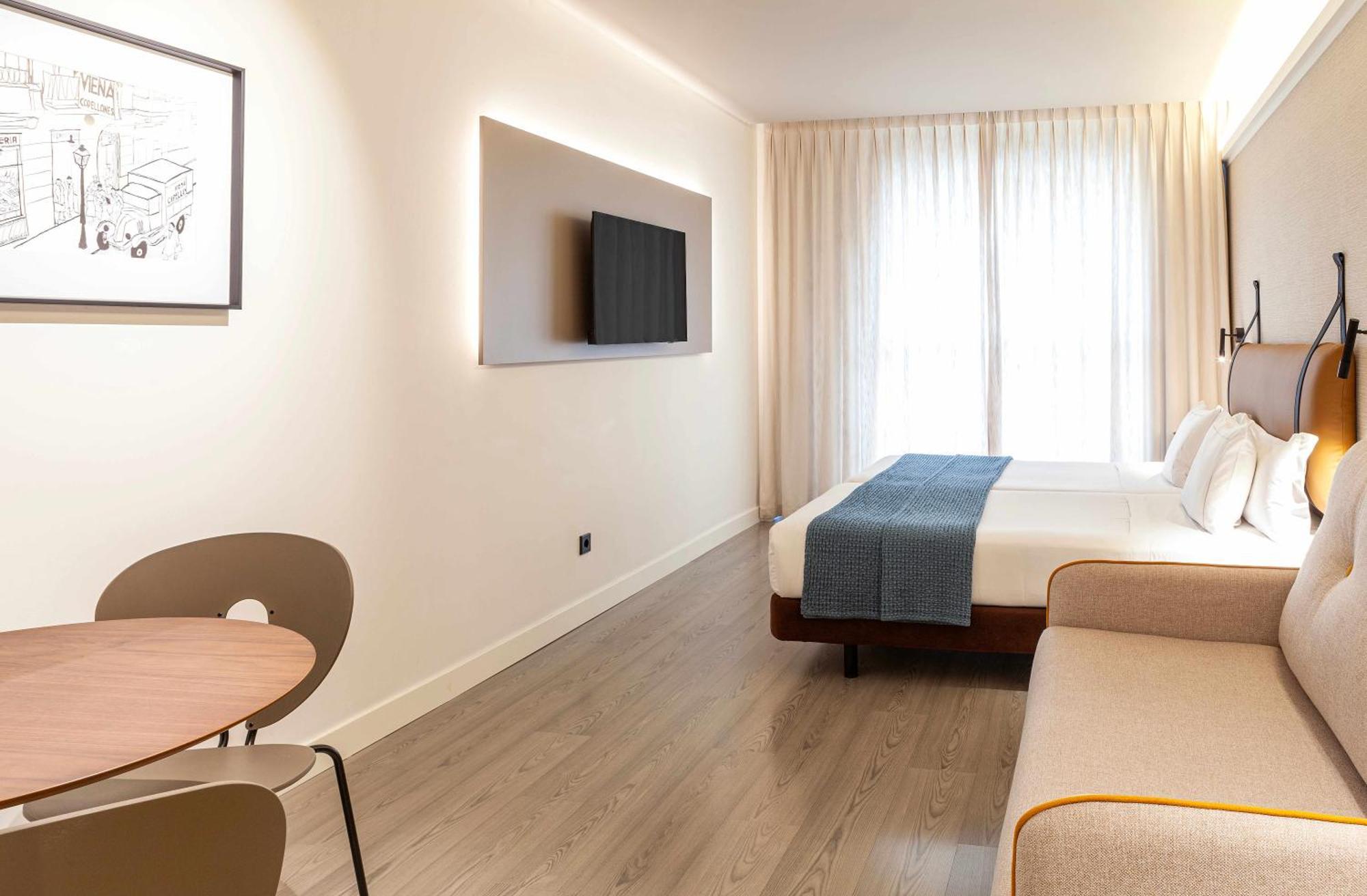 Large Double Room