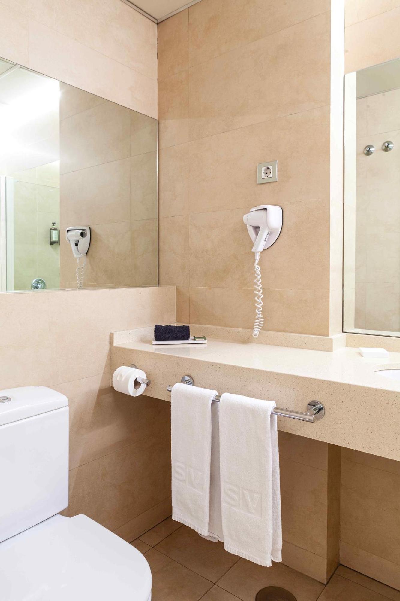 Large Double Room