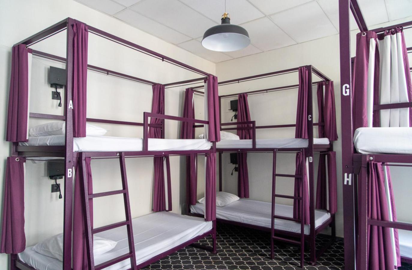 Bed 10-Bed Mixed Dorm Ensuite
