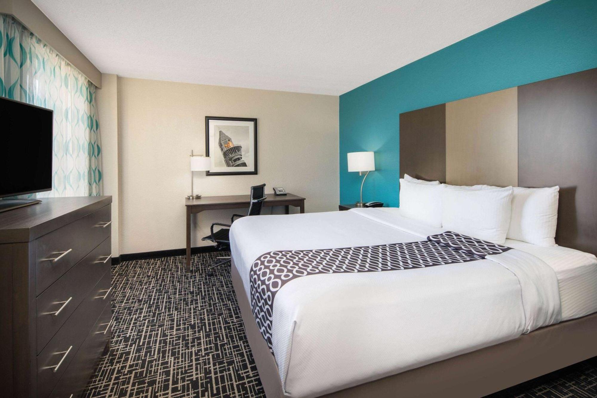 King Room View Mobility Access or Non-Smoking