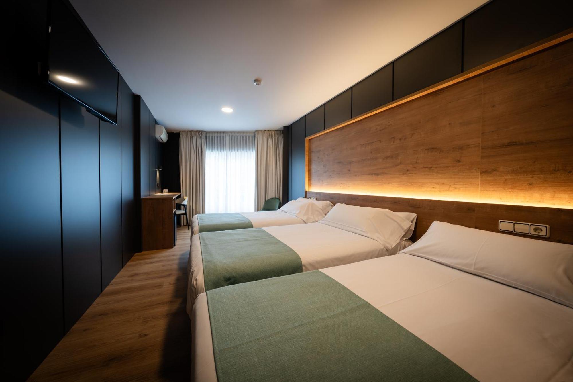 Triple Room,1652748057:JPEG