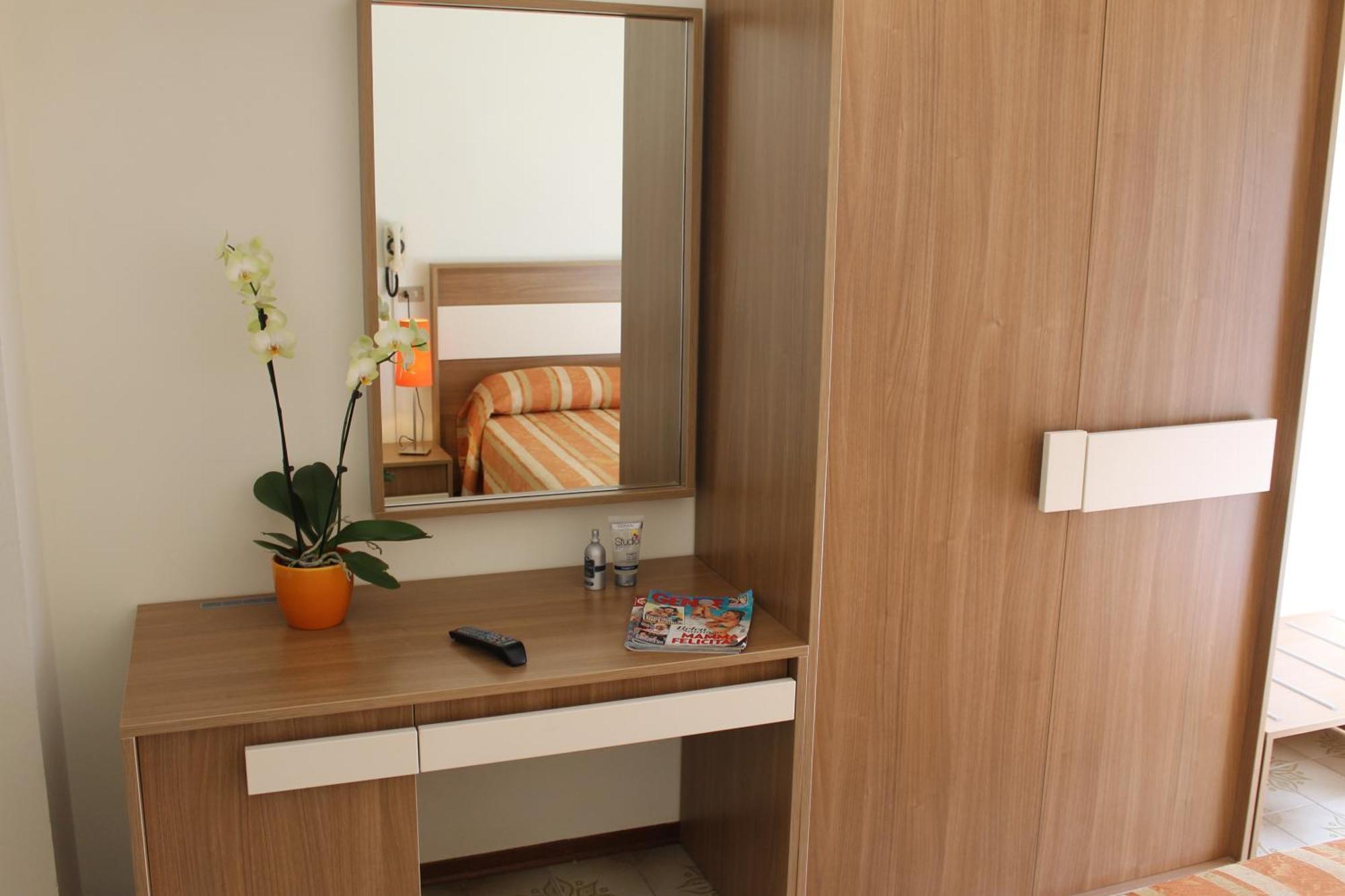 Economy Double or Twin Room